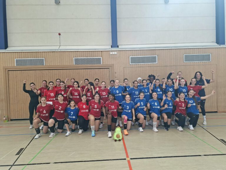 Unser allererstes Spiel als Damen 5🏐💯